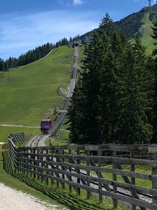זיפלד אין טירול Sonniges Apartment In Seefeld מראה חיצוני תמונה