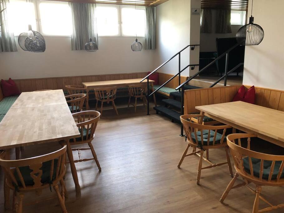 זיפלד אין טירול Sonniges Apartment In Seefeld מראה חיצוני תמונה